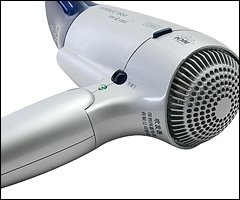 德國偉嘉5436FCI電吹風(fēng)機特點負(fù)離子養(yǎng)護開關(guān)